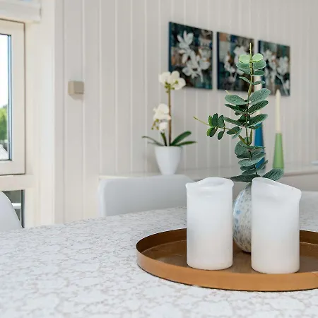 Holiday Home Bjert * Sonder Bjert