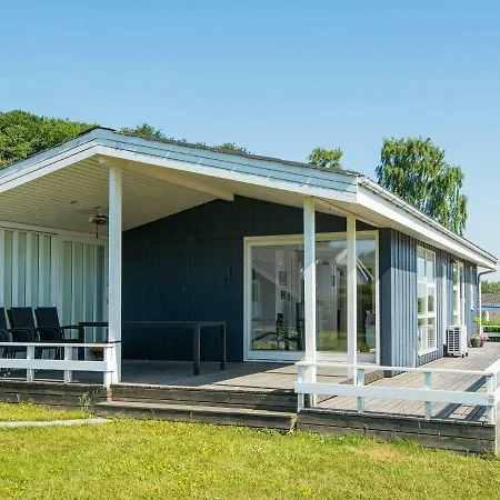 Holiday Home Bjert *